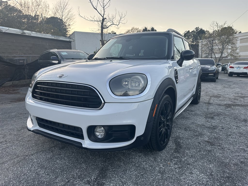 2018 MINI Countryman Cooper's photo