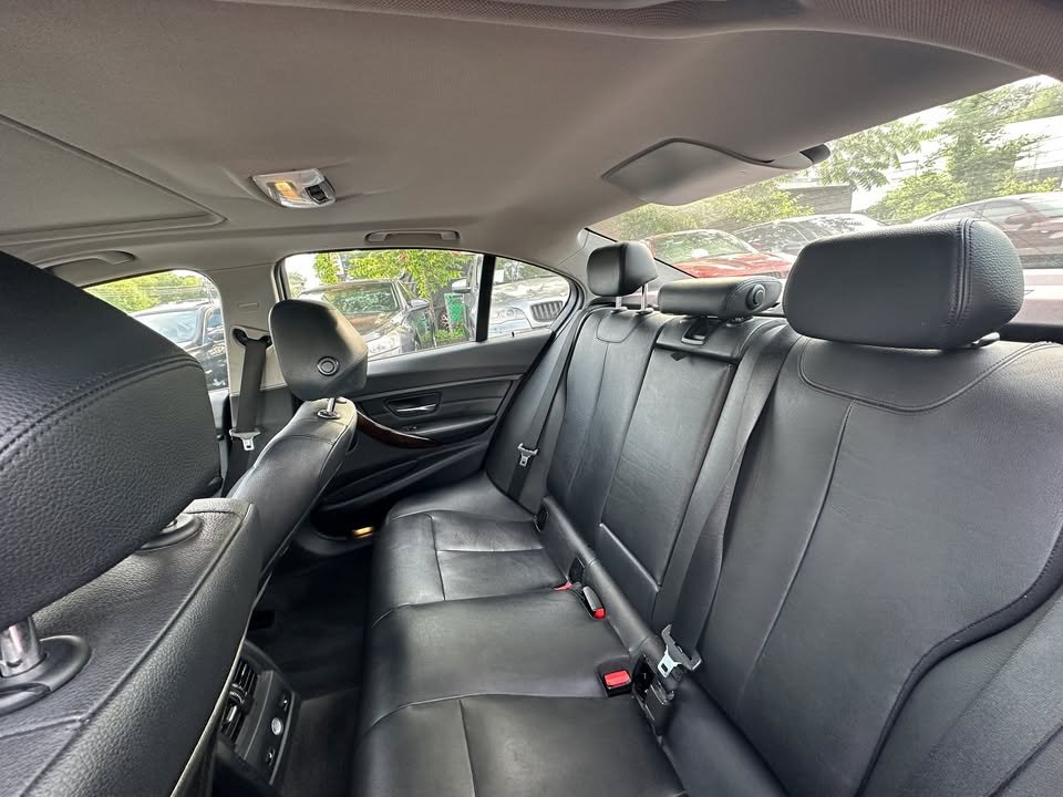 2013 BMW 3 Series 328i - Photo 11