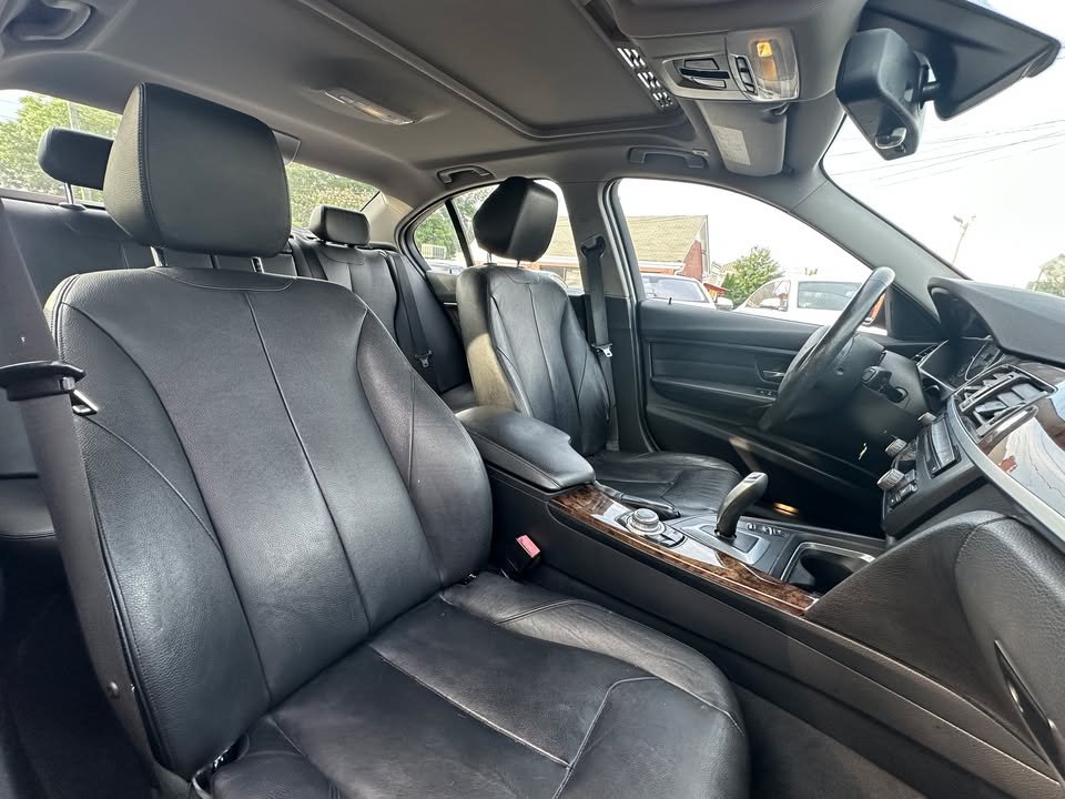 2013 BMW 3 Series 328i - Photo 10